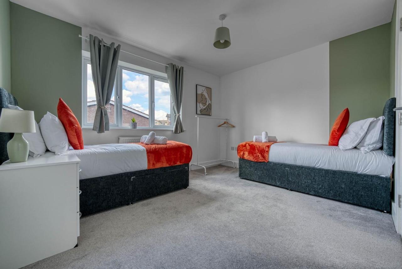 Luxurious Birmingham Home Private Parking Wifi - Near To Nec And Qeh Dış mekan fotoğraf