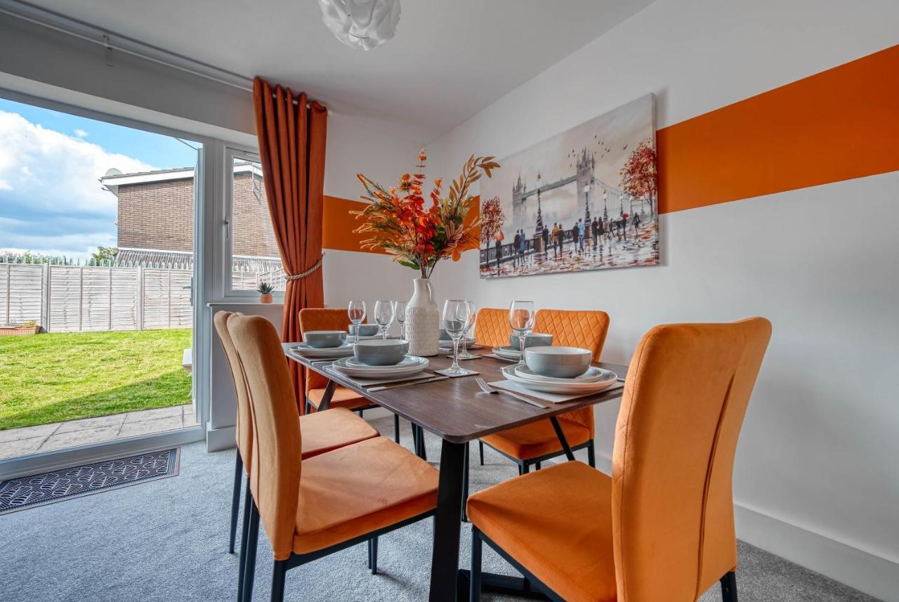 Luxurious Birmingham Home Private Parking Wifi - Near To Nec And Qeh Dış mekan fotoğraf